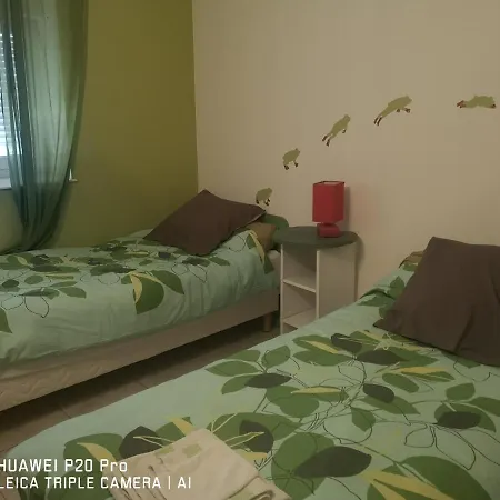 Bed & Breakfast L'arche De La Bonde 3*